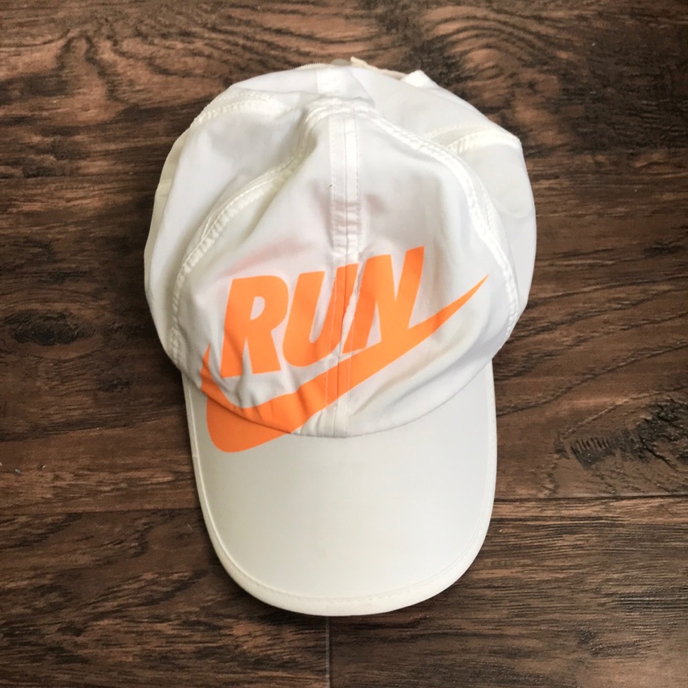 Nike Run Hat